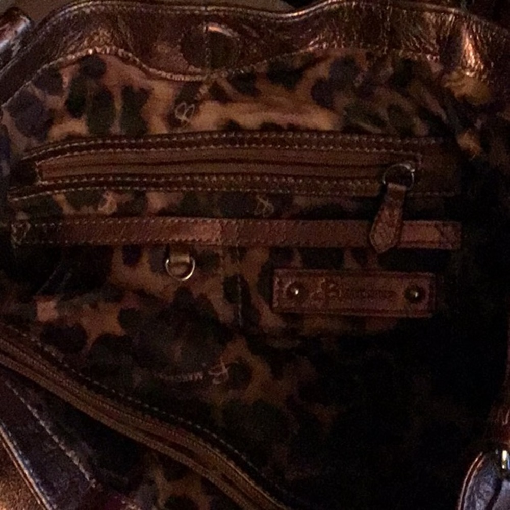 Leather Handbag - Picture 4 of 8
